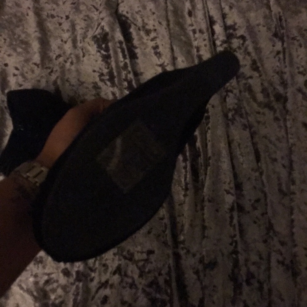 .. - Picture 4 of 4